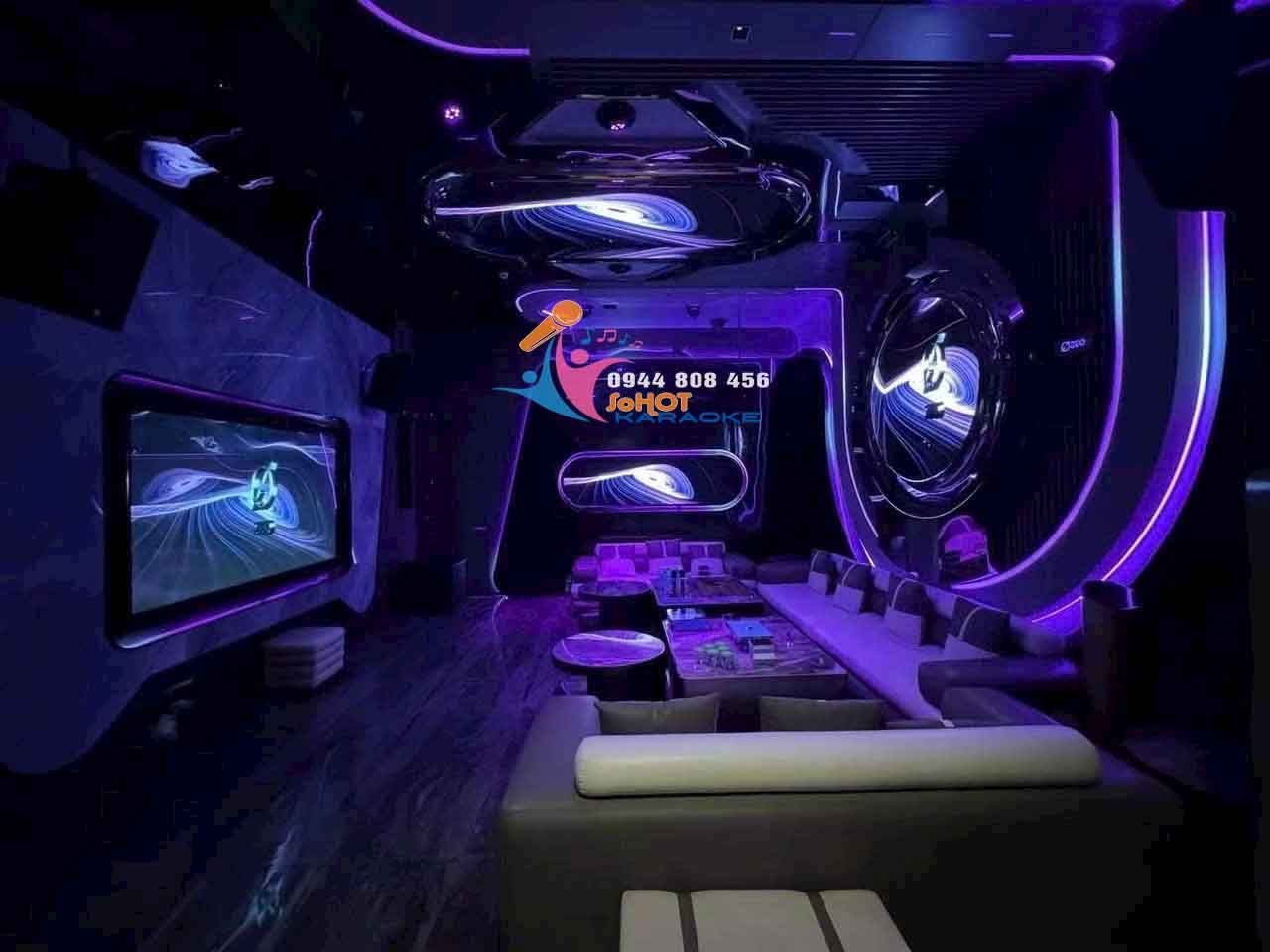 quan-hat-karaoke-gan-day